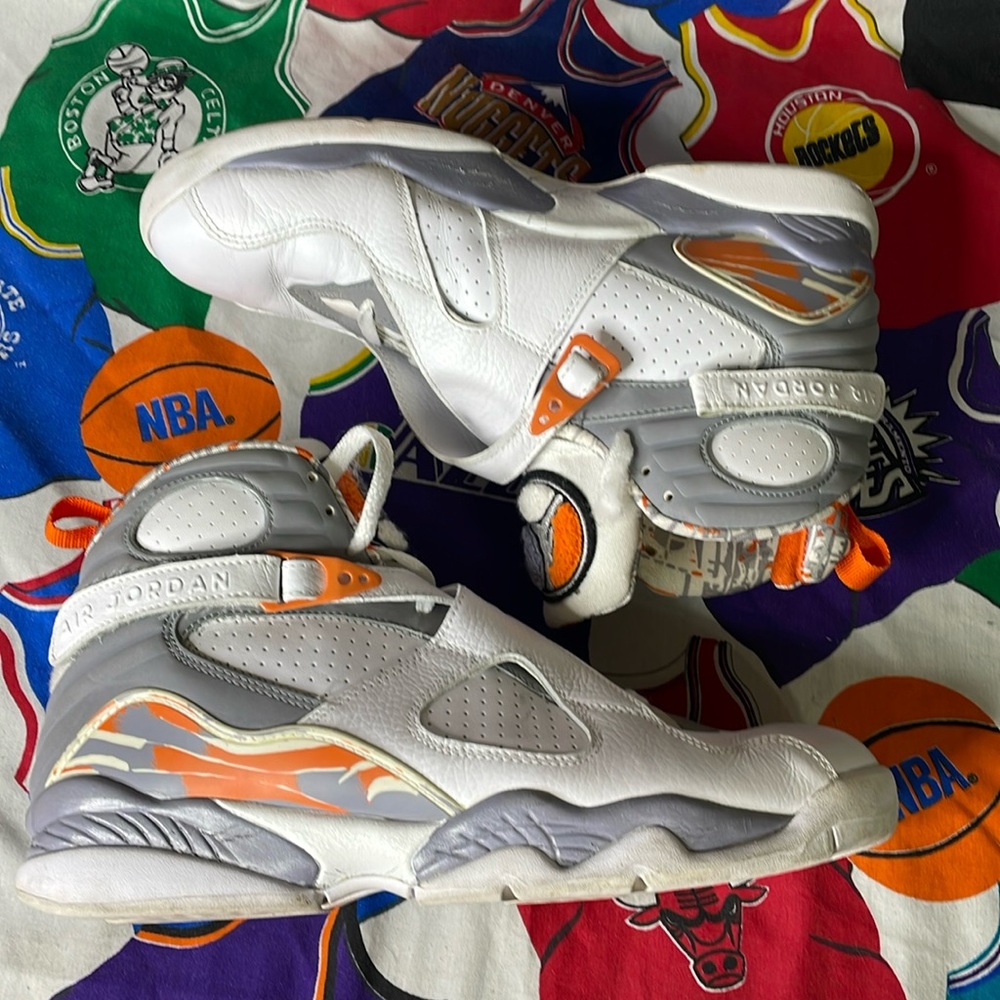 Jordan Retro 8 Orange Blaze